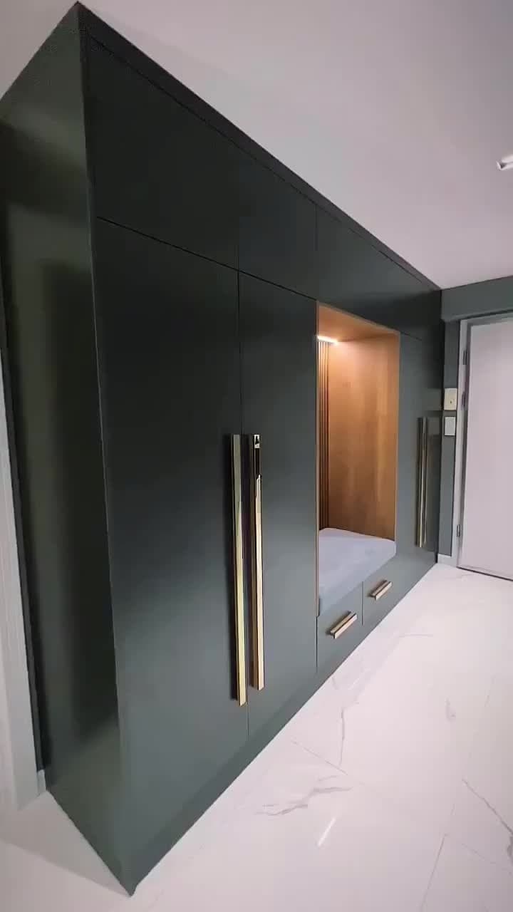 The Emerald Alcove