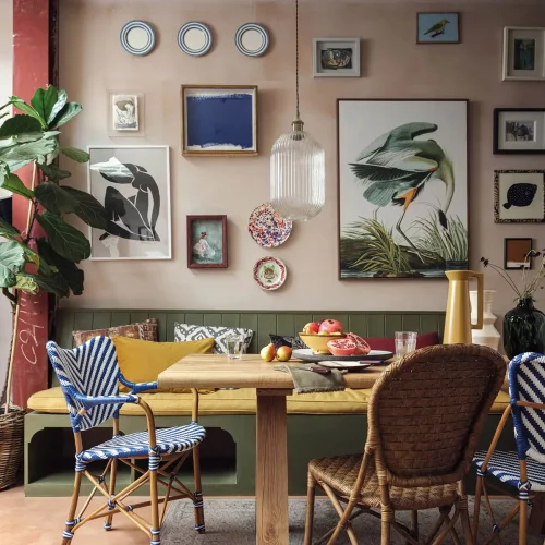 Feature Wall & Art